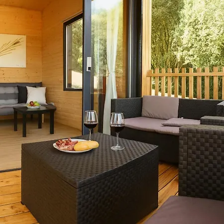 Compostela - A Carballeira Campsite